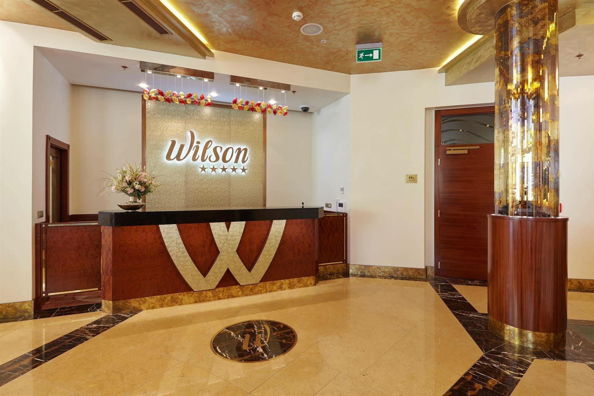 ホテル オクシデンタル プラハ ウィルソン エクステリア 写真